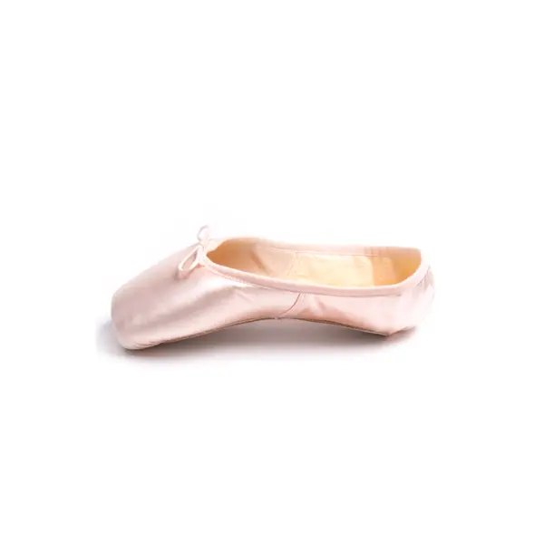 Mirella Whisper,  Ballettschuhe